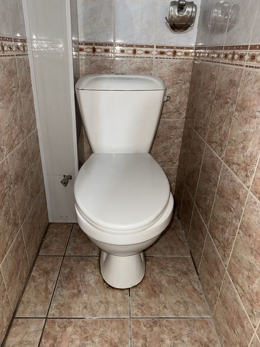 Унитаз Ванна Душ кабина Б/у