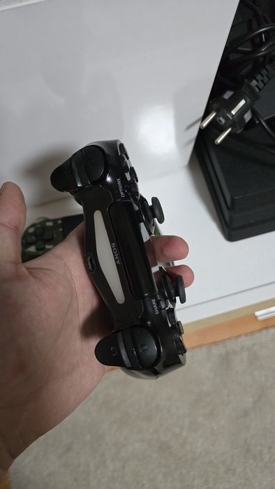 4 controlere PS4