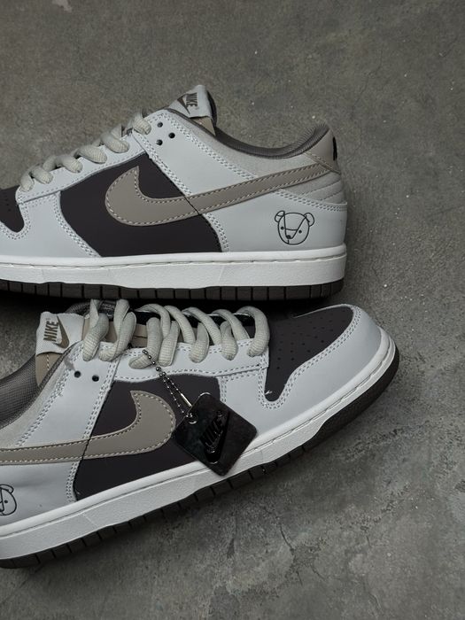 Otomo Katsuhiro X Nike SB Dunk Low Beige Brown