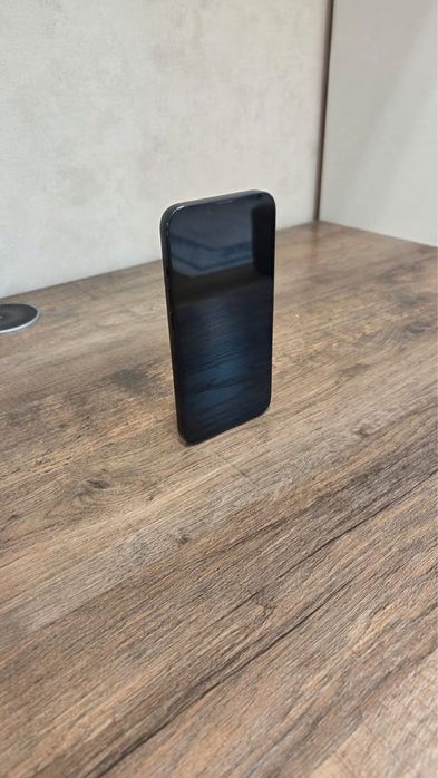 iPhone 13 продам