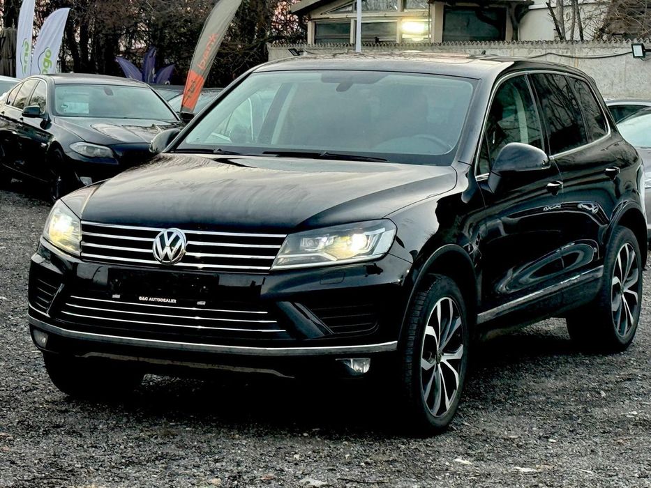 Volkswagen Touareg 7P – 3.0 TDI V6 – 262 CP – 4x4 – Panoramic Roof – P