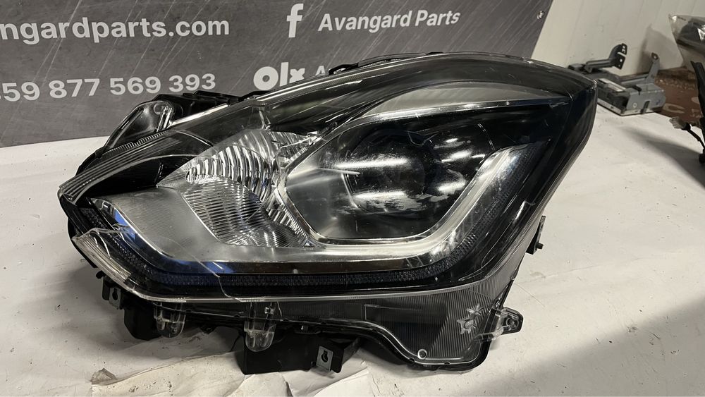Ляв фар Suzuki Swift 3 2017-