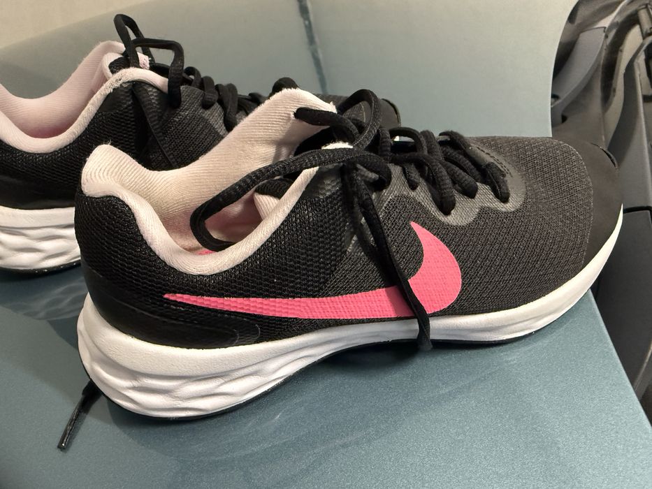 Дамски / Детски Маратонки NIKE