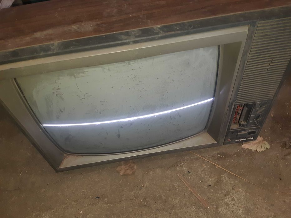 Радио касетофони и телевизори