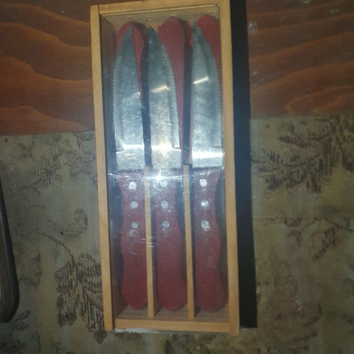 Set de 5 sau 6 cutit cutite sunt piese NOI sau second hand ascutite