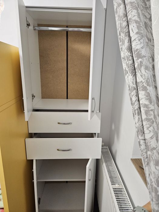 Sifonier alb în stare ideala
