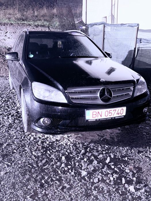 Mercedes-Benz c220