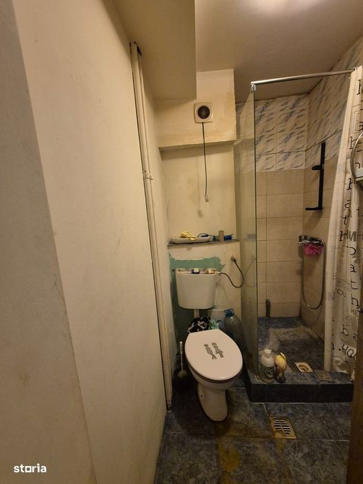 Gara- Parc 2 camere decomandat 46 mp. etaj 1, liber , gaze la usa,