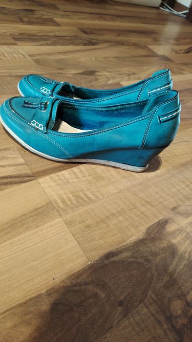 Дамски  обувки  и сандали