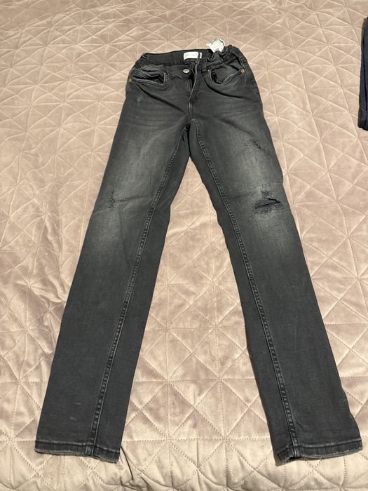 Тениска на Армани с подарък панталон и дънки