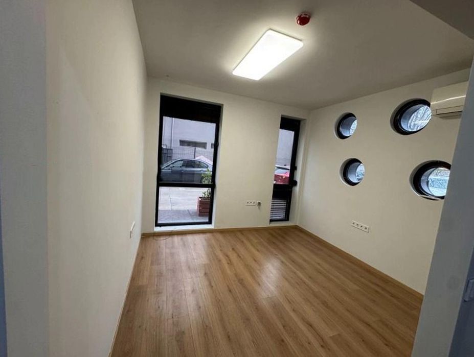 Дава се под наем Офис в София, Кръстова вада - 20 кв.м за 498.27 € - Снимка #1