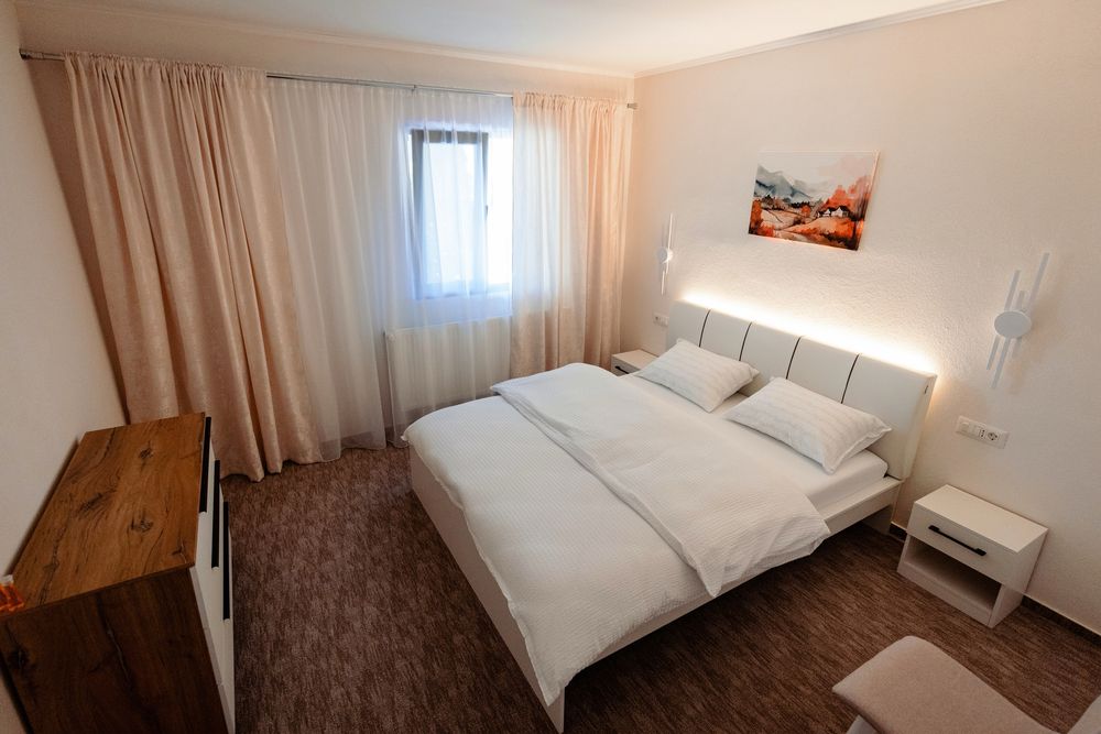 Pensiune /Apartamente in regim hotelier Sighetu Marmatiei