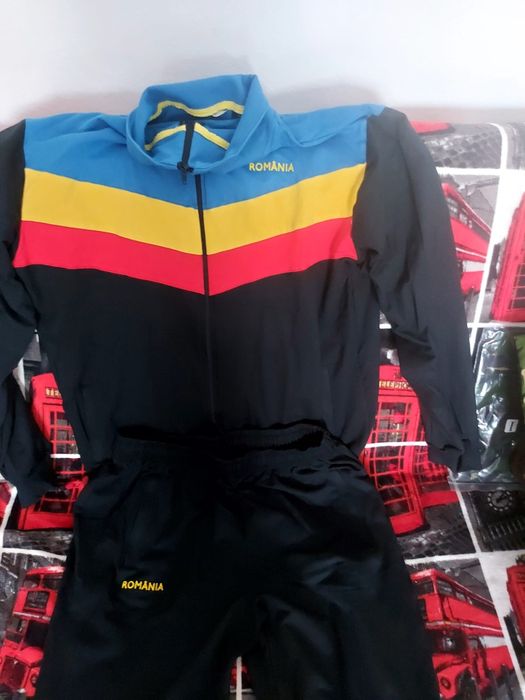 Adidasi, pantofi sport și trening militar,armată ( ROMÂNIA)