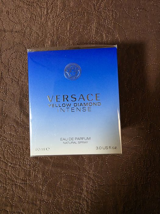 Apa de parfum pentru femei Versace Yellow Diamon