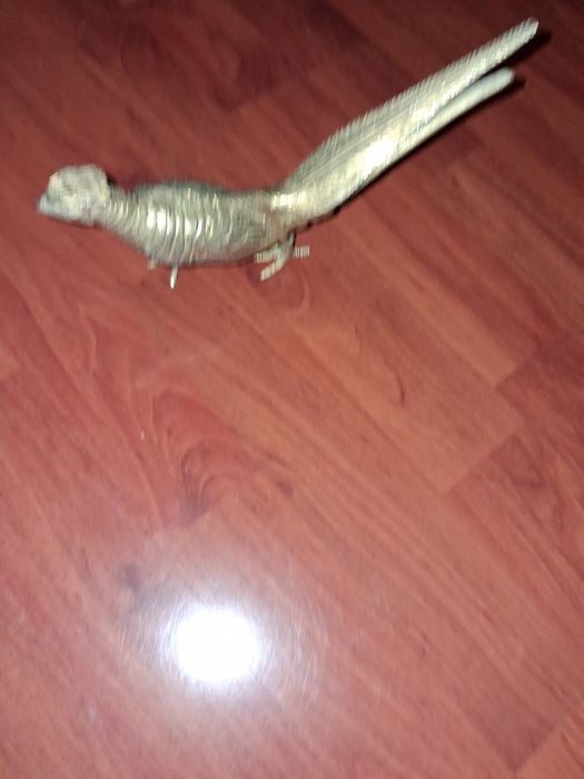 Позлатена Бронзова отливка на паун.