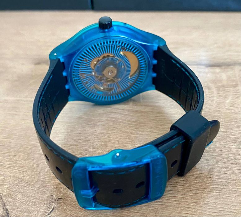 Часы Swatch Sistem 51