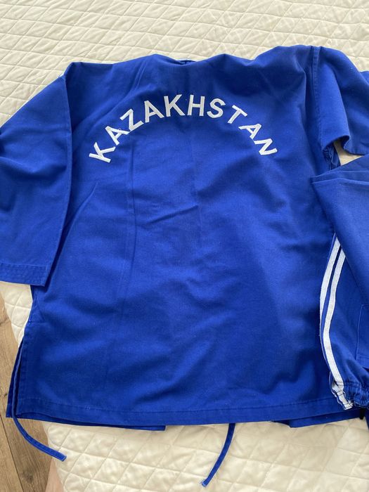 Форма для тэквандо б/у