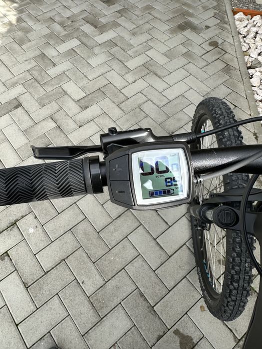 Cube  Reaction Hybrid 2021