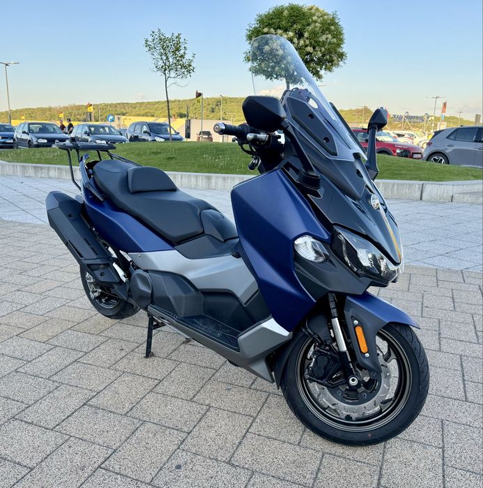 Sym Maxsym TL 500 2022 cu doar 9000 km