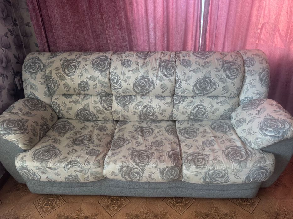 Диван и два кресла Продам!