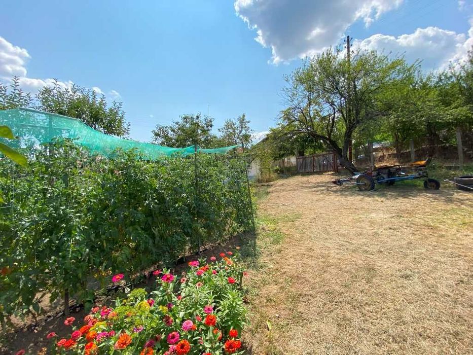 Къща за продажба в квартал на Габрово