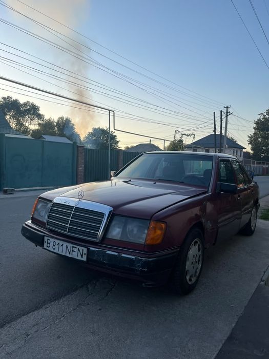 Мерседес бенз 124