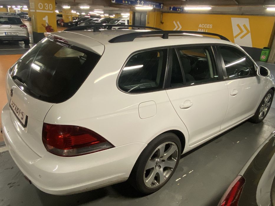 Dezmembrez Vw Golf 6 1.6 tdi dsg 7 trepte