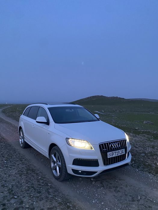 Audi Q7 2012 TFSI