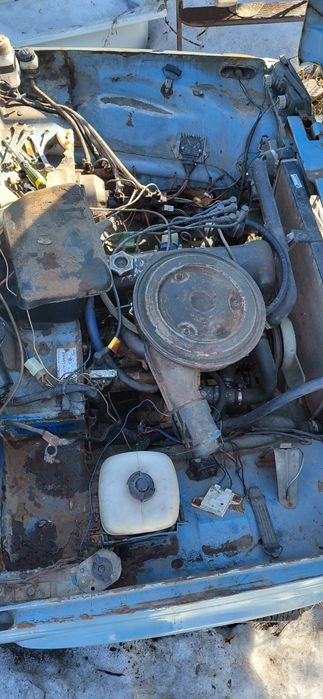 Продам ниву на ХОДУ