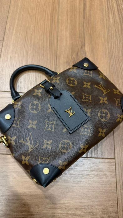 Сумка Louis Vuitton
