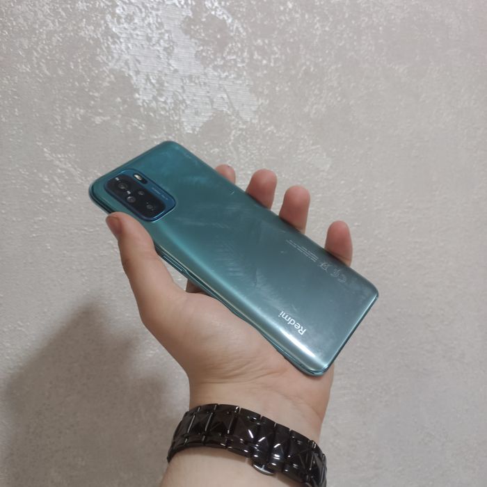 Redmi Note 10 / 64gb / торг есть / пишите