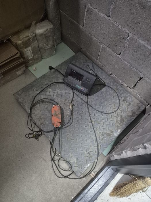 Продам весы платформа