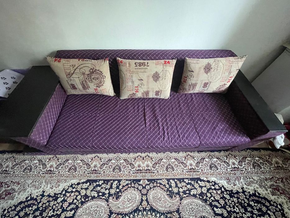 Продам диван тахта