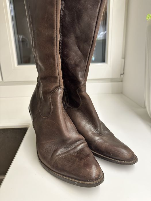 Кожени ботуши номер 39