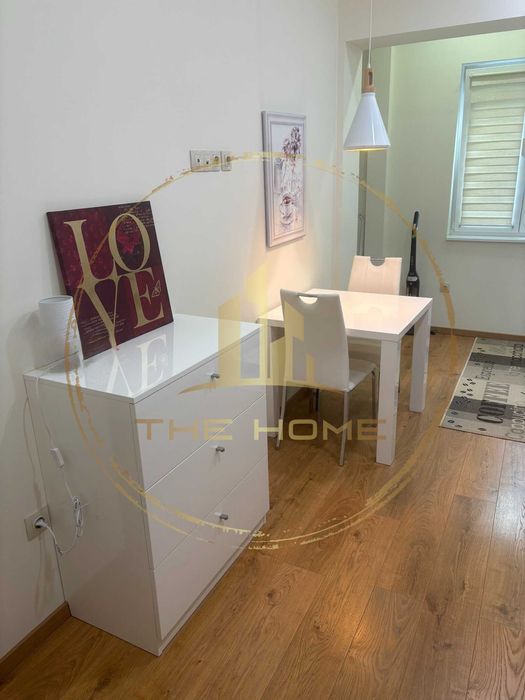 Дава се под наем Двустаен апартамент в Варна, Център - 40 кв.м за 600 € - Снимка #3