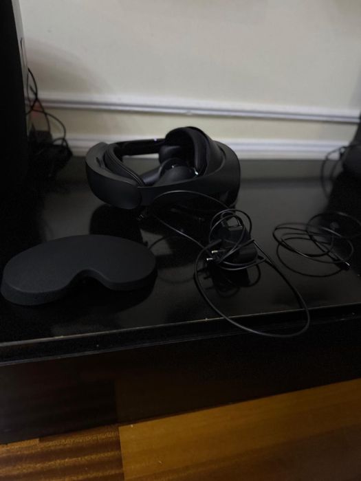 Meta Quest Pro Autonom Cască VR 256GB pentru Mobil cu Controller