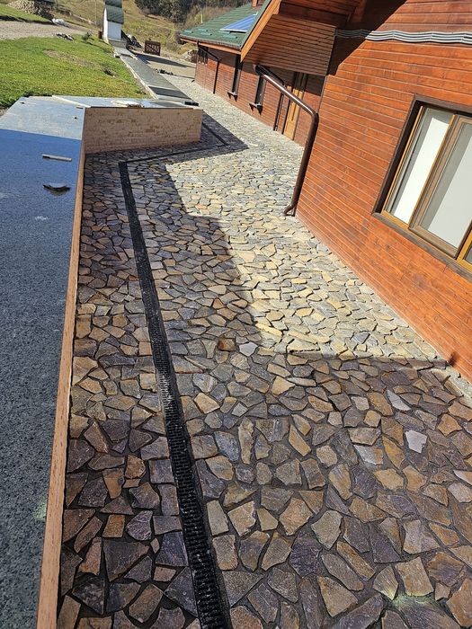 Piatra de munte naturala de Grecia.