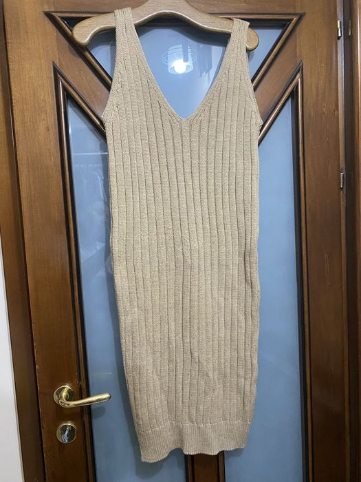 Compleu format din rochie si pulover, aspect tricotat