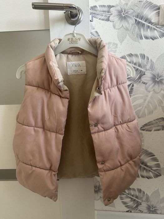 Желетка zara 98см