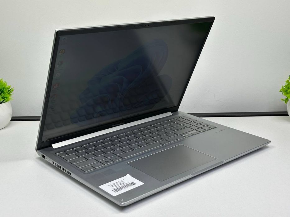 Asus Vivobook ryzen 7-5800H
