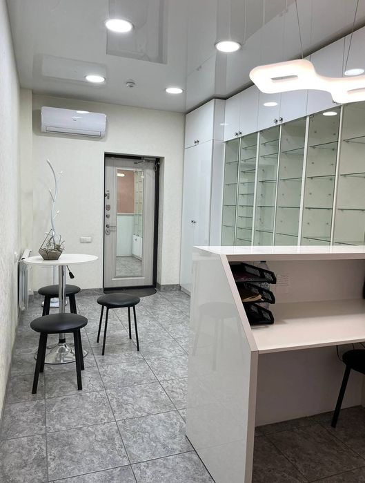 Яккасарайский рн Нежилое помещение Центр 113 м2  Бабура