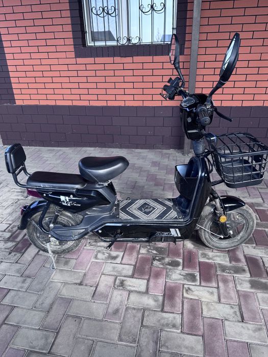 Продам электроскутер