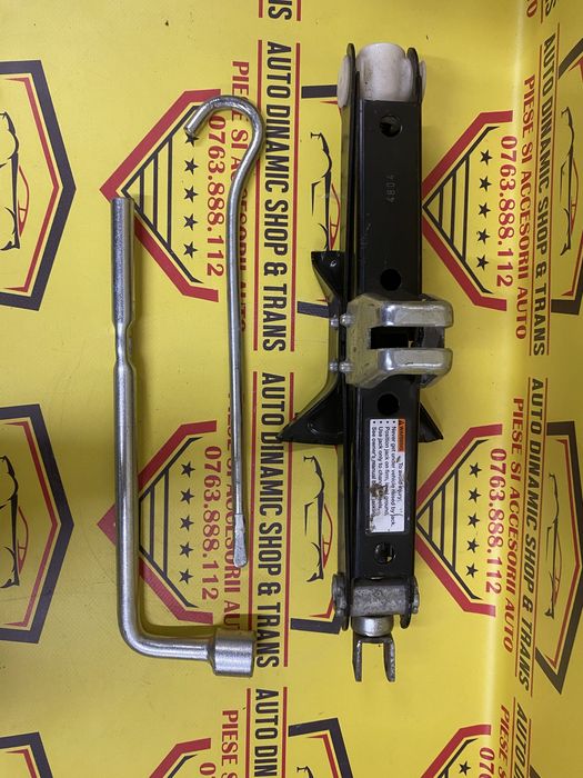 Cric auto original Subaru Justy G3X Opel Agila Suzuki Ignis