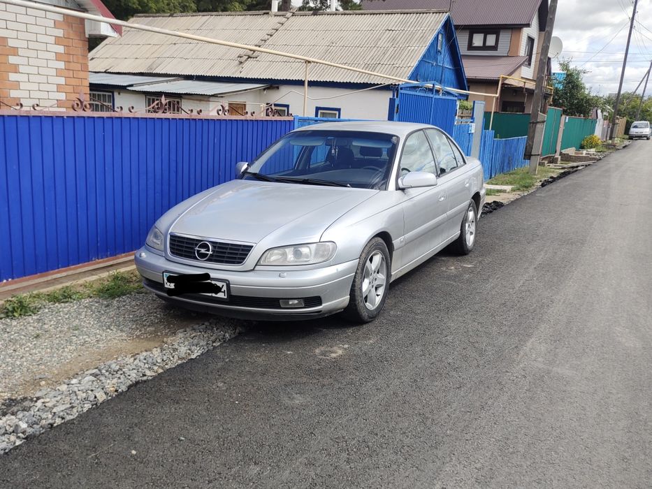 Срочно продам опель омега б 2001 год