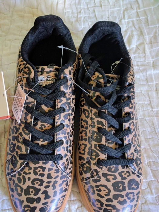 Sneackers pantofi unisex măr.40-41