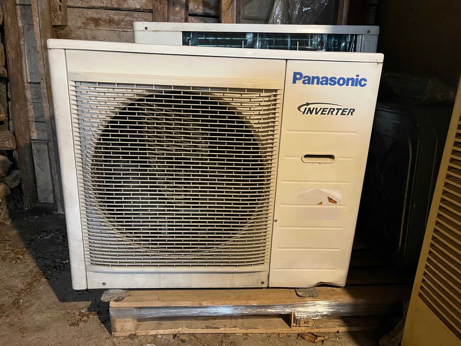 Продавам климатик втора употреба Panasonic CS-E18DB4EW Инверторен