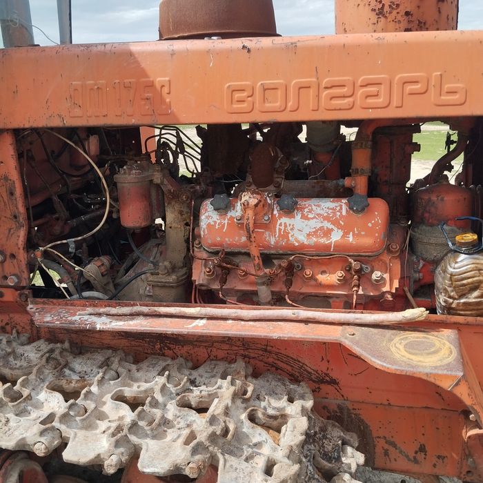 Bolgar dt 175 sotiladi