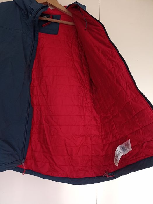 ,,Мъжко яке Mountain Hard wear