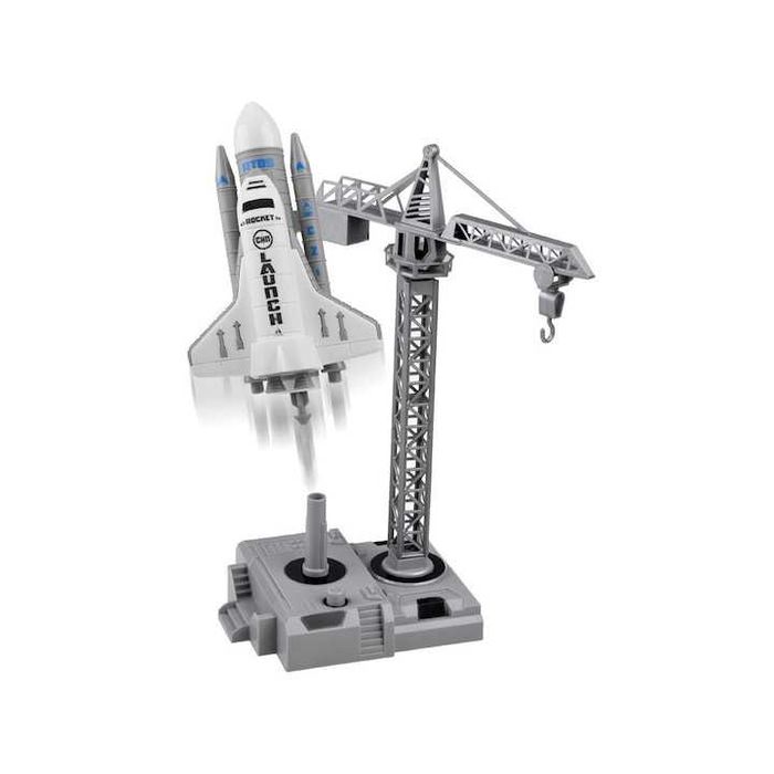 Космическа станция с кран, ракети и астронавти