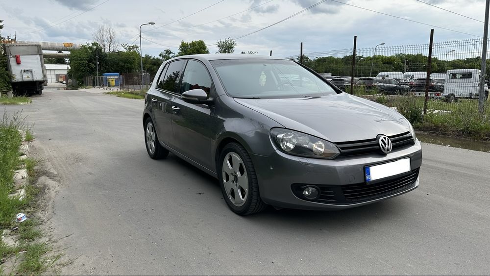 Golf 6, 122 cp, Euro 5, Benzina, Proprietar, Senzori parcare fata-spate, cauciucuri vara + iarna